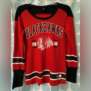 Women’s Chicago Blackhawks L/S Shirt, Red/Black, Size Medium